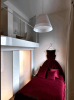 Dormire in un abito da Sera - Maison Moschino hotel Milano