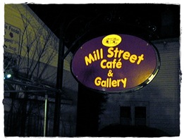 Mill St set up Nigt Gallery Sign DSCN9575