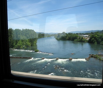 Crossing the Willamette south of Eugene