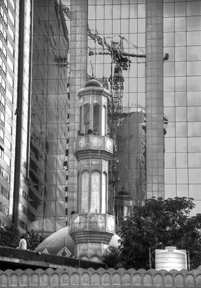 [Mosque Crane Reflection[4].jpg]