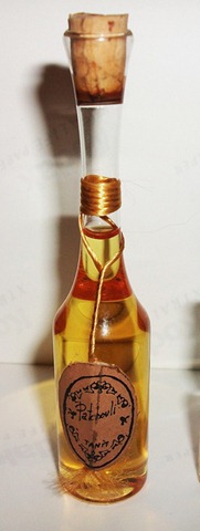 [patchouli 2 bottle[5].jpg]