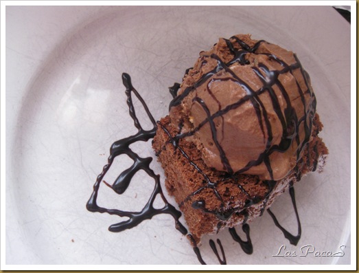 Brownie con helado (4)