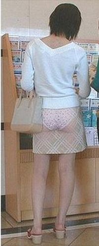 design rok cewek jepang 4 Gambar Fesyen Skirt Bergambar Spender Di Jepun