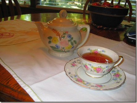 tea pot and china tea cup