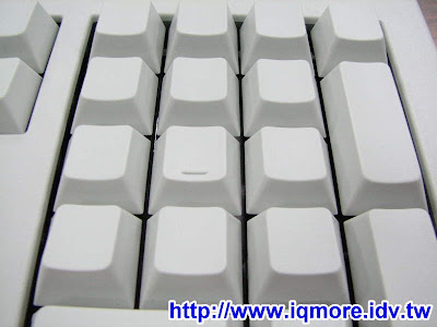 Cherry G80-3000 LSCXX 白無刻印青軸機械式鍵盤評測 - 老貓測3C