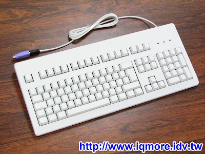 Cherry G80-3000 LSCXX 白無刻印青軸機械式鍵盤評測 - 老貓測3C