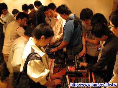 台北鍵盤聚會 小記20090419 - 老貓測3C