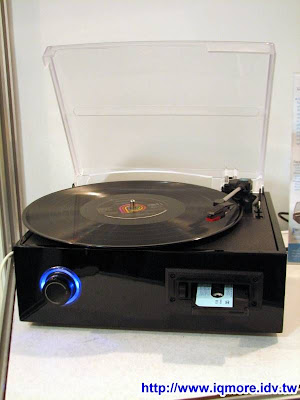 Computex 2009: Lobos (益運科技) - 老貓測3C