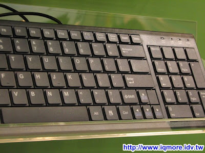 Computex 2009: i-rocks (艾芮克) - 老貓測3C