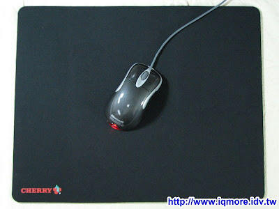 Cherry G80-S1 , G80-C5 布質鼠墊評測 - 老貓測3C