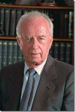 Itzhak Rabin, primeiro-ministro de Israel, assassinado em 1995.
