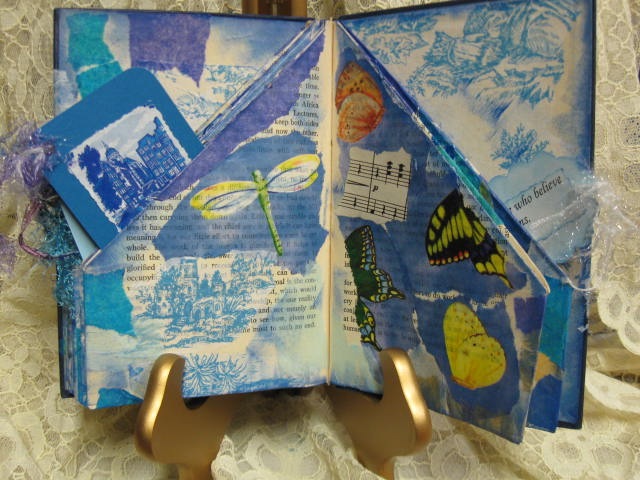 [2010 blue memory keeper book 012[3].jpg]
