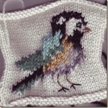 Knitted bird - Misse Moeller cross stitch pattern