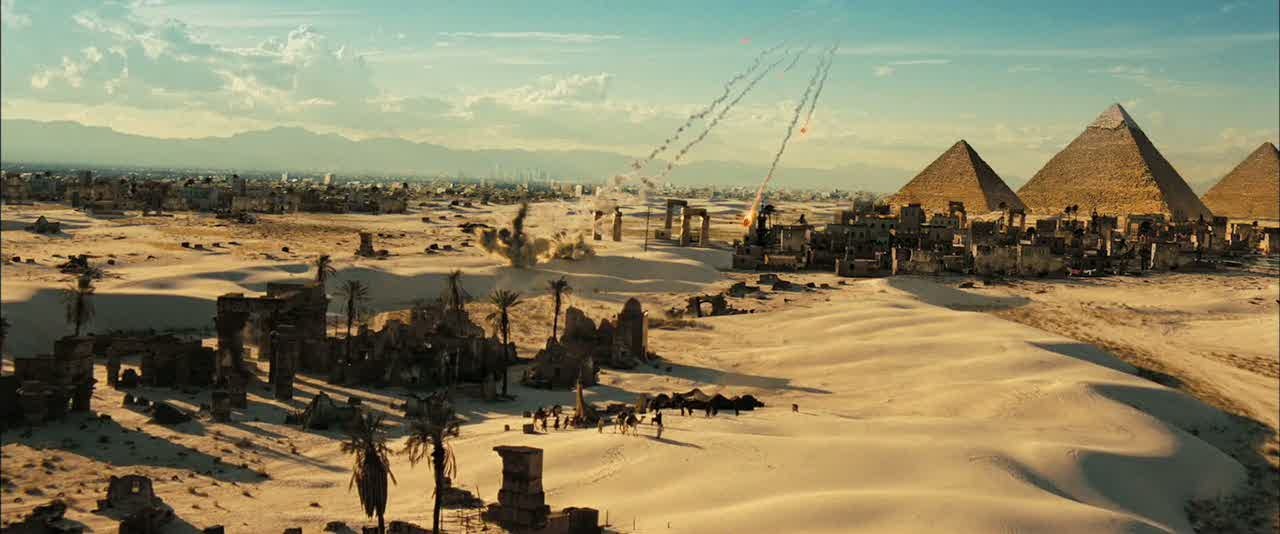 [Transformers 2 - Return Of The Fallen -  Protoforms landing in Egypt[2].jpg]