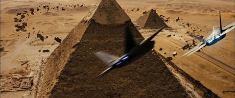 f16s-flying-over-pyramid