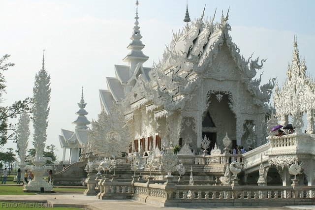 Some of the most Beautiful Temples of the World!