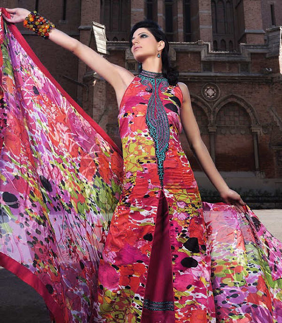 Latest Salwar Kameez Designs | Hot Models in Salwar Kameez Pics