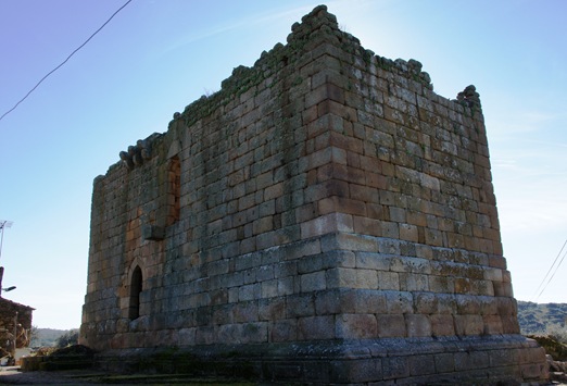 Idanha a Velha - castelo dos Templários - Torre de Menagem