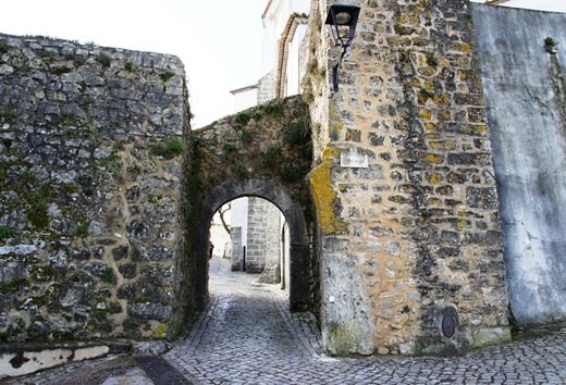 Ourem - Castelo - portas da vila