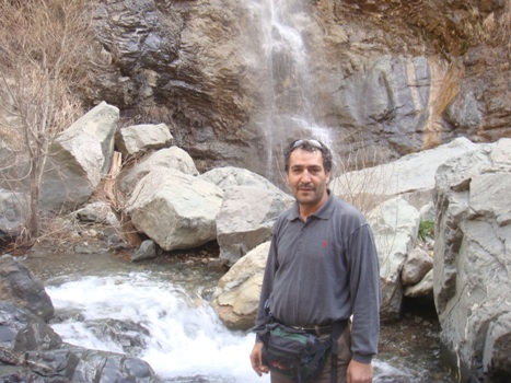 نشاط کوهستان را در گوگل سرچ کنید 