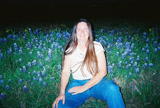 Me%20in%20Bluebonnets.JPG