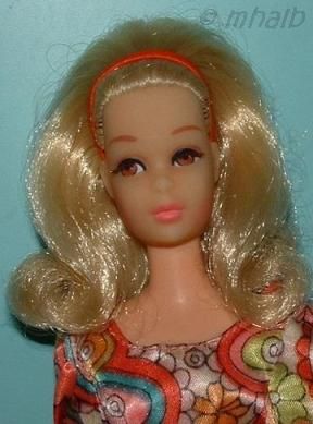 Mattel Barbie doll No Bangs Francie NB Midi Bouquet 1970s