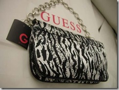 G by GUESS Stunning Handbag with Chain Strap Style1 SA063433