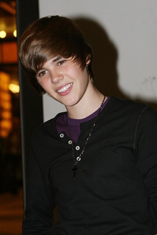 [hot justin-bieber[4].jpg]
