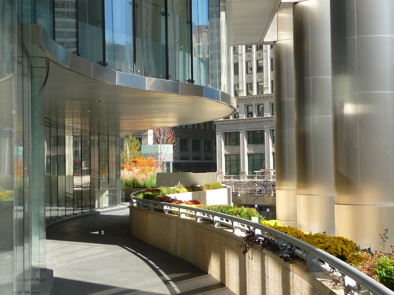 CHICAGO | Trump Tower | 1,389' Official / 1,198' Roof | 96 FLOORS ...