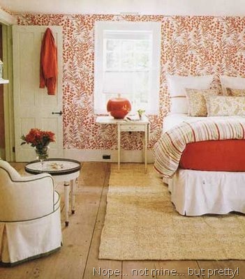 [red_bedroom[6].jpg]