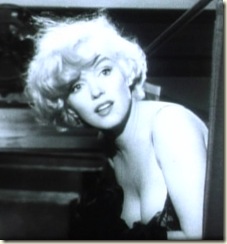 Marilyn_Monroe_in_Some_Like_it_Hot_trailer_cropped