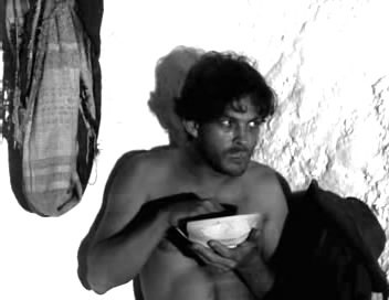 [Deus_Diabo_Terra_Sol 01[4].jpg]