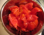cut tomatoes102910