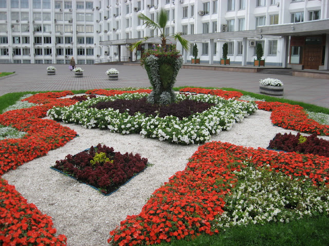 811. Клумбный Красноярск - 2010 