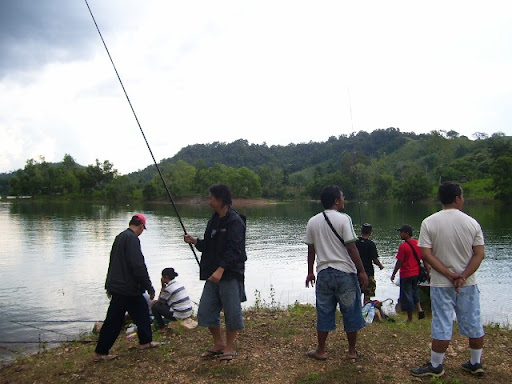 Kumpulan Foto Orang Mancing
