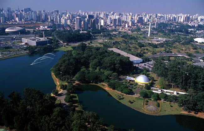 [ibirapuera_park_sao_paulo_brazil_photo_gov_tourist_ministry[3].jpg]