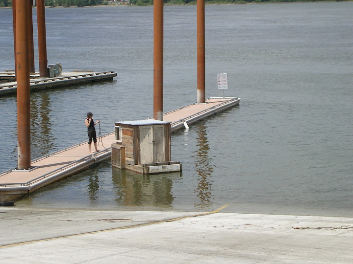 home made plywood boat at 42nd street ramp - www.ifish.net