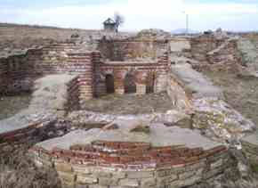 Part of the remains of the Ancient Thracian city of Kabile [Photo by xcelproperty.biz ]