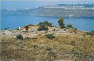 Photo courtesy Dr. Marisa Marthari. The team excavating Raos. In ancient times the site would have been in a rural area - away from the city of Akrotiri. Nevertheless it contains frescoes and an engmatic gold ring. 