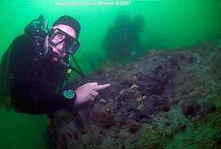 A diver working at the site just off the Isle of Wight coast. (Credit: Copyright Simon Brown 2007)