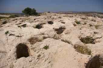 At Operation C Souskiou Laona Cemetery 1 has been excavated