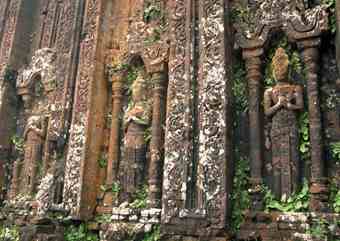 My Son temple - Carvings