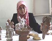 [feature_100720_Gaza_Archaeology[6].jpg]