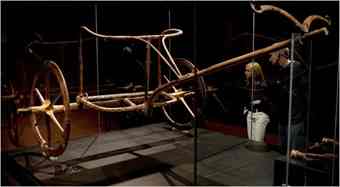 The chariot from the tomb of Tutankhamen at the Discovery Center in Times Square. 