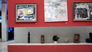 [_48879826_museum[5].jpg]