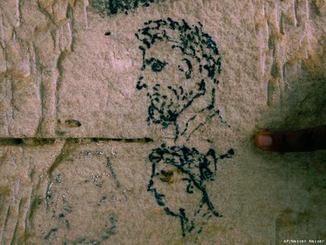 [Mideast-Egypt-Ancient_Gree_20100907081544_640_480[5].jpg]