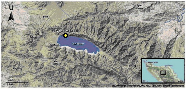 [topik_loyang-mendali-NAD[5].jpg]