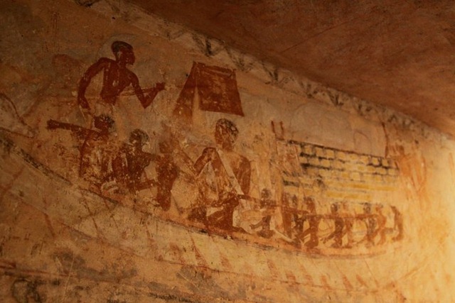 [69819_111834428881045_100001634646217_81190_7299454_n[5].jpg]