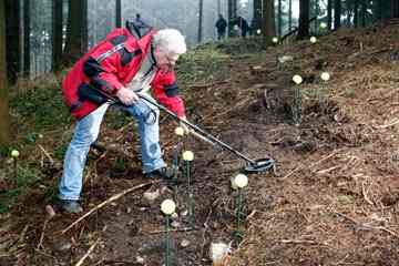 Many of the weapons found are in good condition and they prove that Roman armies were still engaging in major military operations far north of the Alps at a time when the Roman Empire was in terminal decline. 