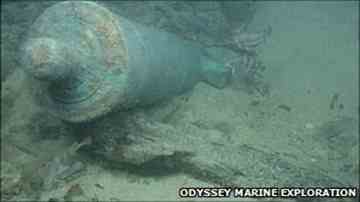 Mr Trollope said the heavier and longer cannon used on board may explain why the Victory sank 